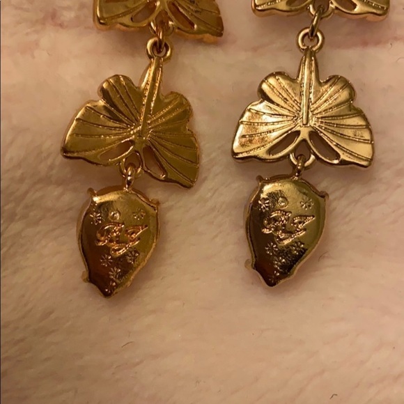 Betsey Johnson Butterfly Earrings - Picture 3 of 4